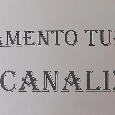 Turistico El Canalizo I Appartement Candelario