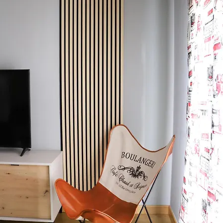 Turistico El Canalizo I * Candelario