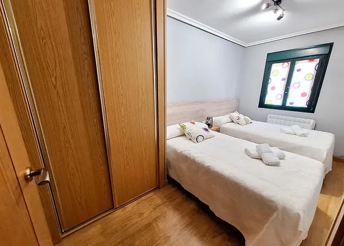 Apartamento Turistico El Canalizo * Candelario